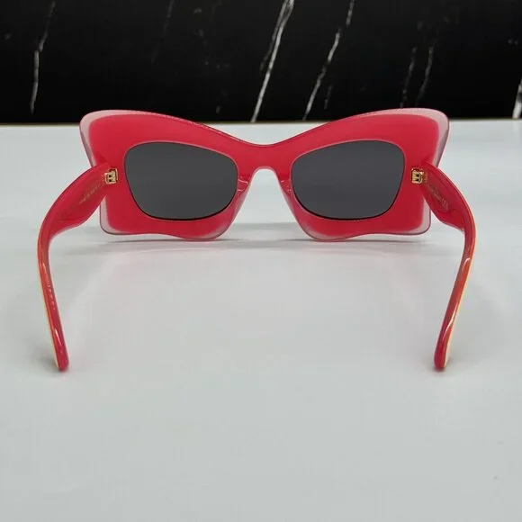 NEW LOEWE LW40140U 59A WOMEN SUNGLASSES BLACK CAT EYE LOEWE EYEWEAR LOEWE LW40140U 59A White Pink Grey Paula main image 2